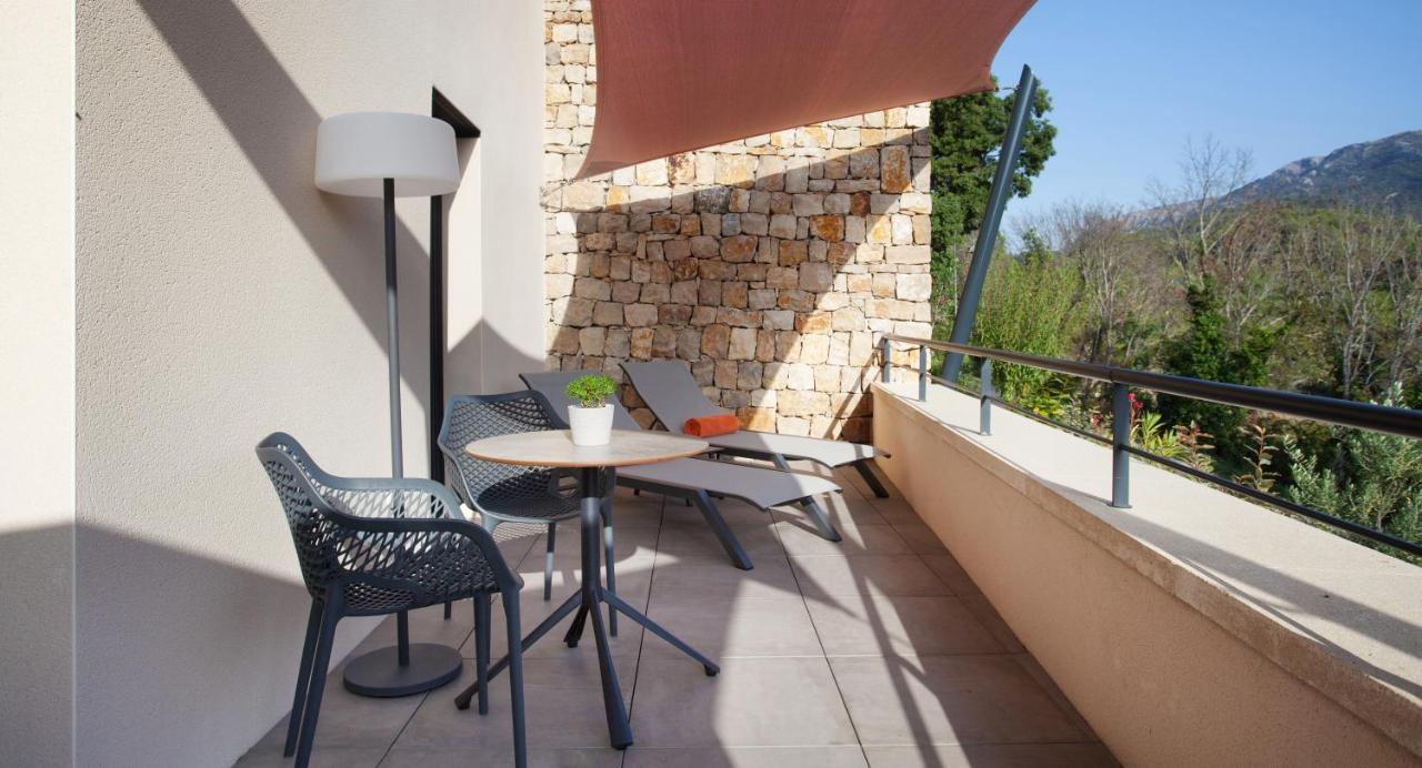 Hôtel Sainte Victoire Vauvenargues Exterior foto