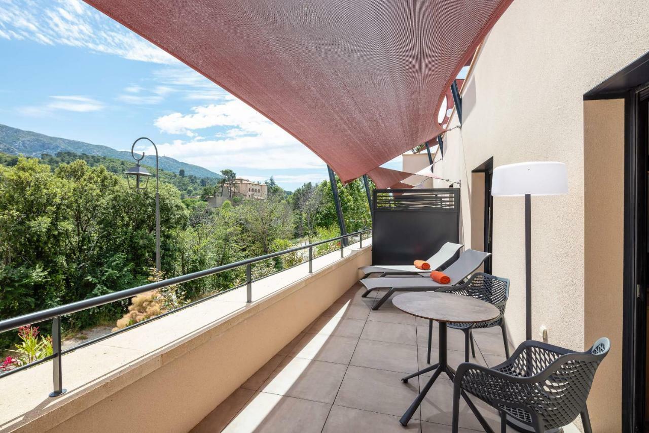 Hôtel Sainte Victoire Vauvenargues Exterior foto